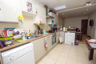 6 bed house, Heeley Road, Selly Park, Birmingham, B296EN - Image 2