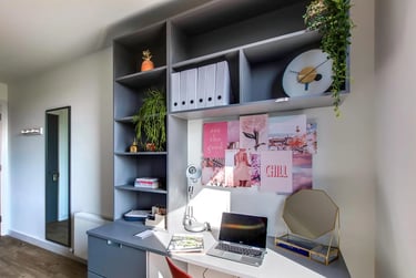 Premium En Suite - Image 3