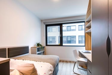 Classic Plus En Suite - Image 1
