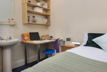 Classic Georgian Room at Cable Street, 1-3 Cable Street, City Centre, Lancaster, LA11BP - Image 6