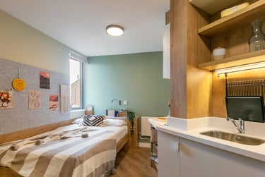 Large Studio at The Curve, 14 Fieldgate Street, Shoreditch, London, E11ES - Image 4