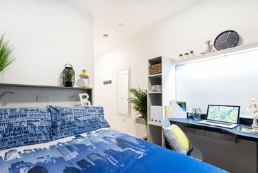 Standard En Suite - Image 1