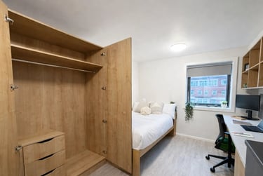 Classic Studio - Image 2