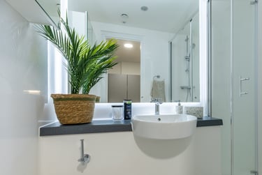 Studio Standard (floor 9-10) - Image 6