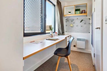 Ensuite Platinum at 27 Magdalen Street, 27 Magdalen Street, New Town, Colchester, CO12ZT - Image 3