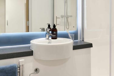 Ensuite Gold at 17a Christchurch Road, 17a Christchurch Road, City Centre, Bournemouth, BH13LF - Image 3