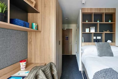 Ensuite Deluxe - Image 1