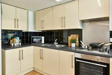 Ensuite Platinum at Cavendish Place, 20 Wilmott Street, Manchester Metropolitan University, Manchester, M156AS - Image 6