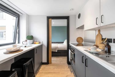 2 Bed Apartment at Luna, 301 St Albans Road, City Centre, Hatfield, AL109RH - Image 1