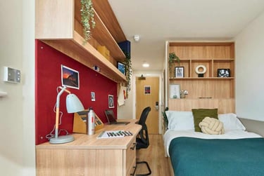 Ensuite Platinum at 17a Christchurch Road, 17a Christchurch Road, City Centre, Bournemouth, BH13LF - Image 1