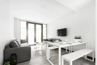 Classic En Suite - Image 3