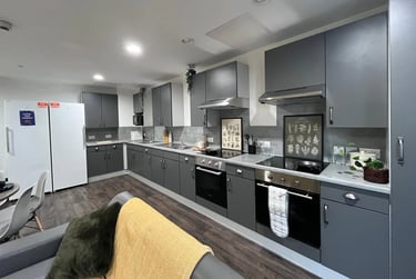 Classic En Suite - Image 3