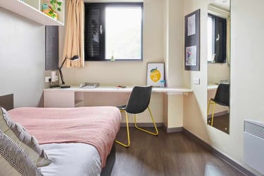 Ensuite Premium at Gosford Gate, 1 Far Gosford Street, Far Gosford, Coventry, CV15DH - Image 4