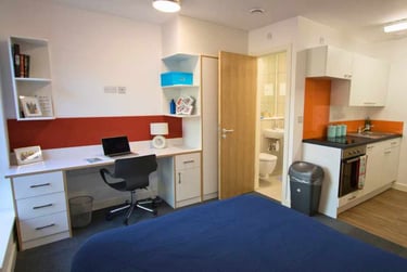 Studio Silver at The Village at The Viaduct, Ainsley Street, City Centre, Durham, DH14BJ - Image 2