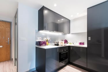 Deluxe Studio at Therese House, 29- 30 Glasshouse Yard, Barbican, London, EC1A4JN - Image 4