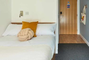 Ensuite Gold at Cavendish Place, 20 Wilmott Street, Manchester Metropolitan University, Manchester, M156AS - Image 4