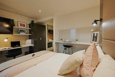 Copper Studio at Glasgow West End, Kelvinhaugh Street, City Centre, Glasgow, G38PX - Image 2