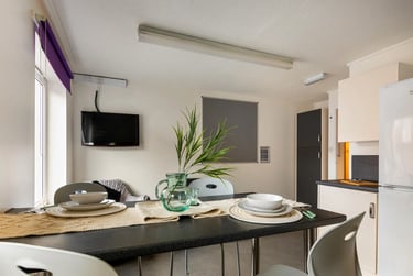 Classic Room - 4 Bed Shared House at Bramall Court, Alderson Road North, City Centre, Sheffield, S24UF - Image 3