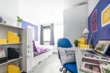 Premium En Suite at Ablett House, 2 Great Crosshall Street, City Centre, Liverpool, L32AF - Image 1