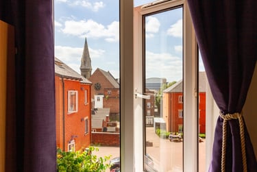 Standard En-suite - Image 7