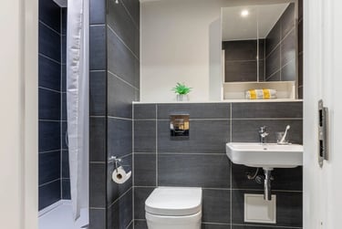 Studio  at Knoll Court, Tower Street, City Centre, Newcastle, NE12HW - Image 5