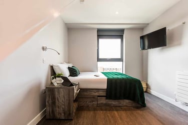 Bronze Ensuite - Image 1