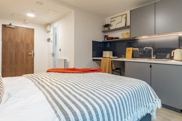 Studio Standard (floor 9-10) - Image 7