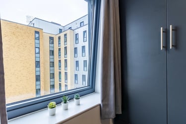 Premium En Suite - Image 5