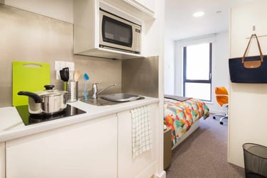 Upper Floor Studio - Image 1