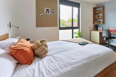 Ensuite Platinum at Cavendish Place, 20 Wilmott Street, Manchester Metropolitan University, Manchester, M156AS - Image 3