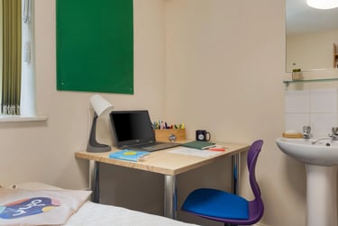 Standard Room at Cable Street, 1-3 Cable Street, City Centre, Lancaster, LA11BP - Image 3