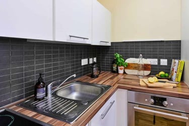 Studio Standard at The Hub, 21-25 South Lambeth Road, Vauxhall, London, SW81SU - Image 6