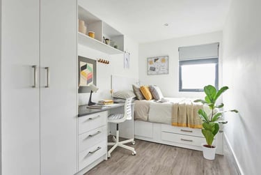 6 Bed Cluster En-suite Premium at The City Arcade, 108 Fore Street, City Centre, Exeter, EX43HY - Image 1