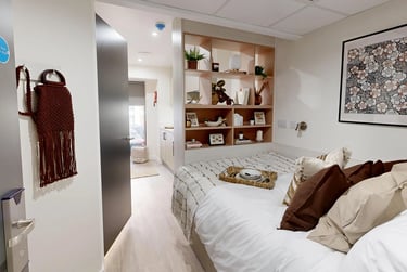 Classic Studio (Floors 26-32) - Image 3