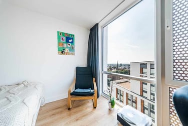 Penthouse Classic Studio with City View - Image 1