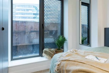 Ensuite Classic 5 Bed at Waterside, 58-62 Avon Street, City Centre, Bristol, BS20PX - Image 4