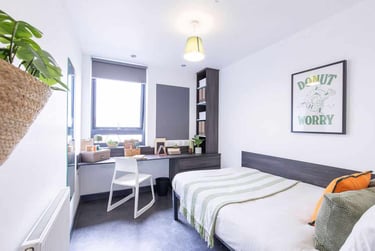 4 Bed En-suite - Image 1