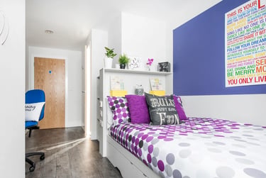 Classic En Suite at Ablett House, 2 Great Crosshall Street, City Centre, Liverpool, L32AF - Image 1