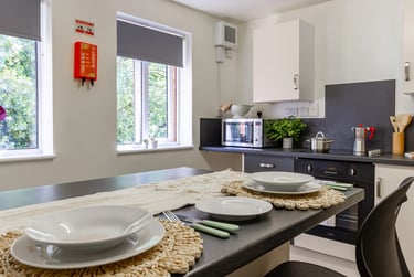 Premium En Suite - Image 7
