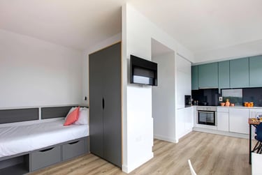 Twin Bed Studio - Image 1
