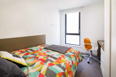 Single Accessible at Grand Felda House, Empire Way, Wembley, London, HA90EF - Image 1