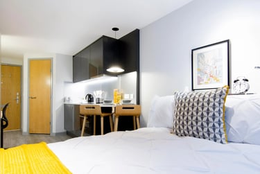 Premium Studio at Therese House, 29- 30 Glasshouse Yard, Barbican, London, EC1A4JN - Image 1
