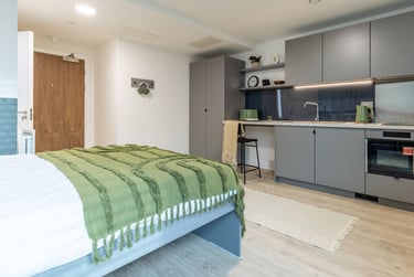 Studio Premium at Waterside, 58-62 Avon Street, City Centre, Bristol, BS20PX - Image 7