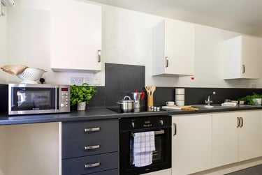 Premium En Suite - Image 6