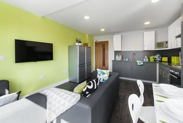Classic En Suite - Image 3