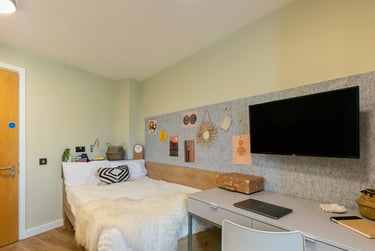 Extra Large Studio at The Curve, 14 Fieldgate Street, Shoreditch, London, E11ES - Image 1
