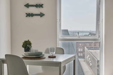 Studio Standard at The Bank, West Street, City Centre, Southampton, SO142EN - Image 6