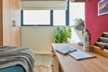 Ensuite Platinum at 17a Christchurch Road, 17a Christchurch Road, City Centre, Bournemouth, BH13LF - Image 2