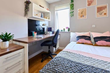 Flat Six Bedroom at The Mews, Glanville Road, Iffley, Oxford, OX42SY - Image 3