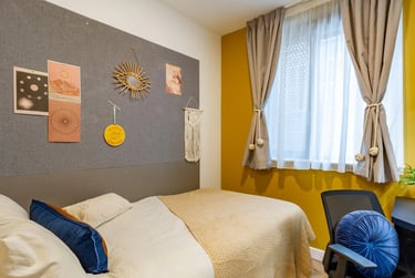 Classic En Suite at Belaton House, 130 Holdenhurst Road, City Centre, Bournemouth, BH88AW - Image 1